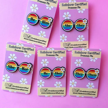 70's Rainbow Glasses Pronoun Pin - He/Him - Ziya Blue