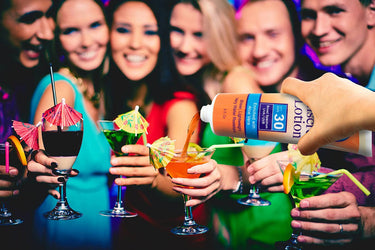 SPF 30 Sunscreen Flask: 10oz with Funnel & 5 Seals! - Ziya Blue