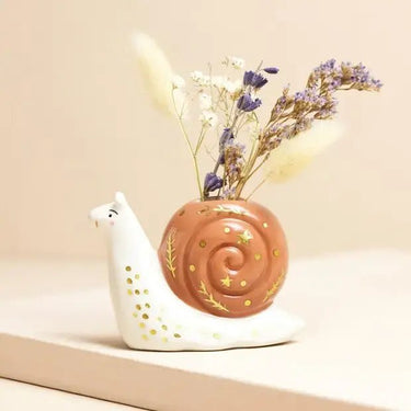 Tiny Snail Ceramic Bud Vase — Cream & Brown 🐌✨ - Ziya Blue
